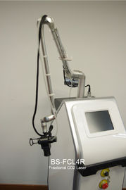Fractional Co2 Laser Skin Resurfacing Machine สำหรับเครื่องกำจัดรอยแตกลาย